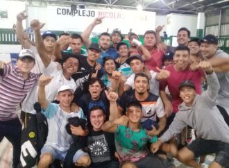 EL VITALE FUE COPADO POR LA FAMILIA SALTEÑA: EL HURACAN MONTELLANO GANO POR KO 4