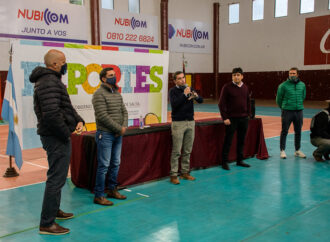 Charla informativa sobre protocolo de entrenamientos de fútbol