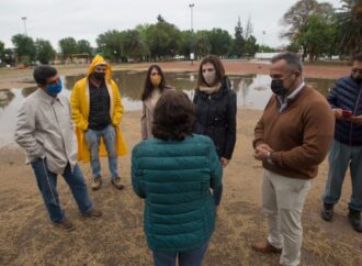 Bettina Romero recorrió la Plaza Gurruchaga