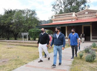 Inspeccionan las obras en la estación de Alemania