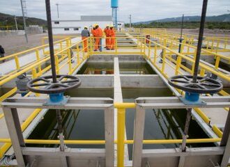 Inauguración de una planta potabilizadora en Salta