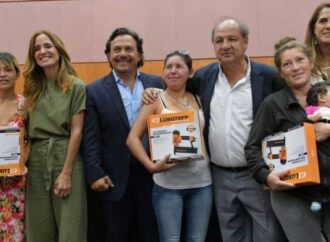 Sáenz enfatizó la inversión inédita en la historia de Salta destinada a la infraestructura para las infancias