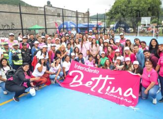 Bettina Romero: “Estamos donde tenemos que estar, en los barrios al servicio de los vecinos”