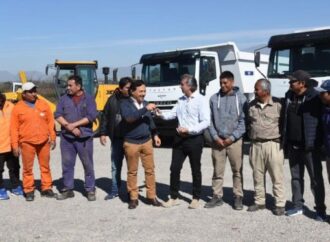 La Provincia invirtió $550 millones en maquinarias para Vialidad de Salta que hoy entregó el gobernador Sáenz