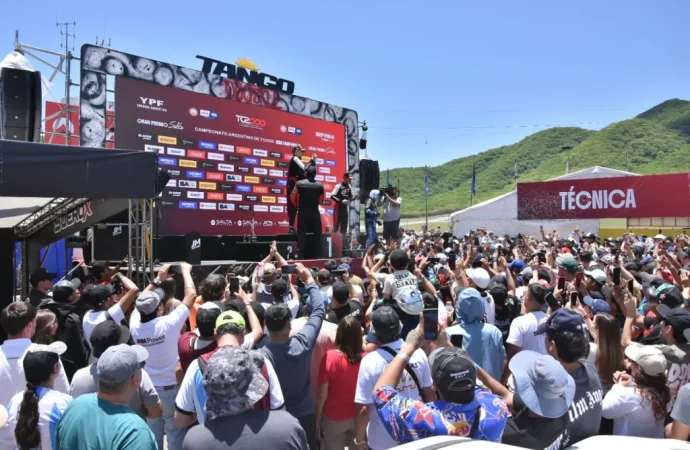 Más de 30 mil personas disfrutaron del TC2000 en un domingo histórico en Salta