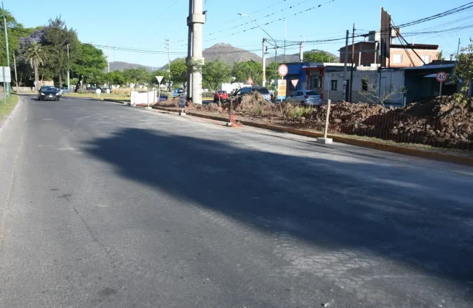 Renovaron la calzada en la avenida Arenales al 1.500