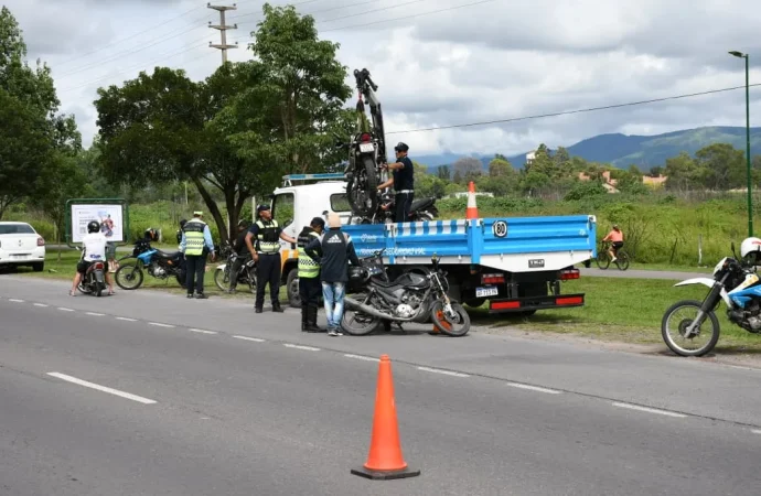 Por ahí no: refuerzan los controles para que motociclistas no circulen por ciclovías