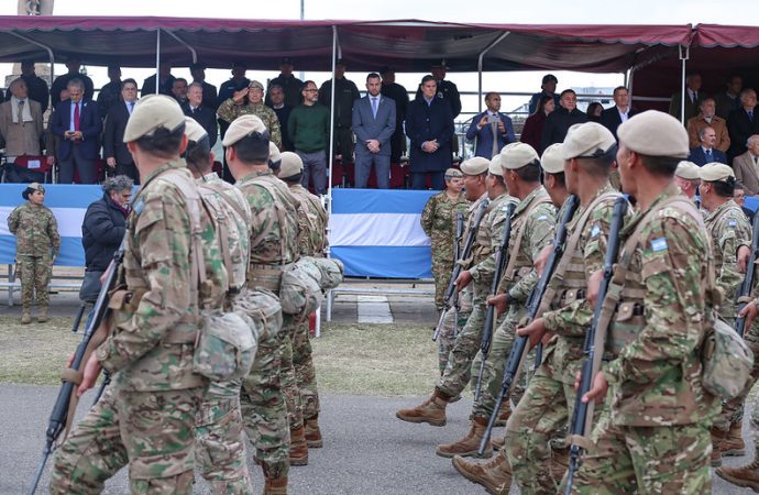 Madile destacó el rol del Ejército Argentino y reivindicó la formación en valores