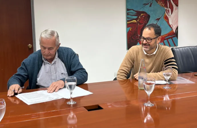 El municipio firmó el primer convenio por plusvalía para una obra vial en zona sur
