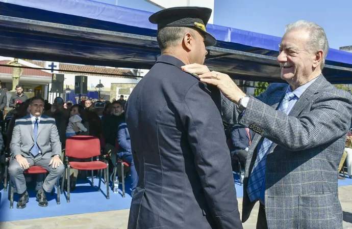 El vicegobernador tomó juramento a las nuevas autoridades de la Jefatura de Policía