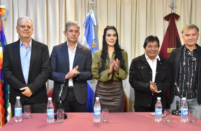 El Gobierno de Salta presentó la selección infanto-juvenil de pueblos originarios